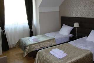 Отель Hotel Oriza Гдув Двухместный номер с 1 кроватью или 2 отдельными кроватями-25